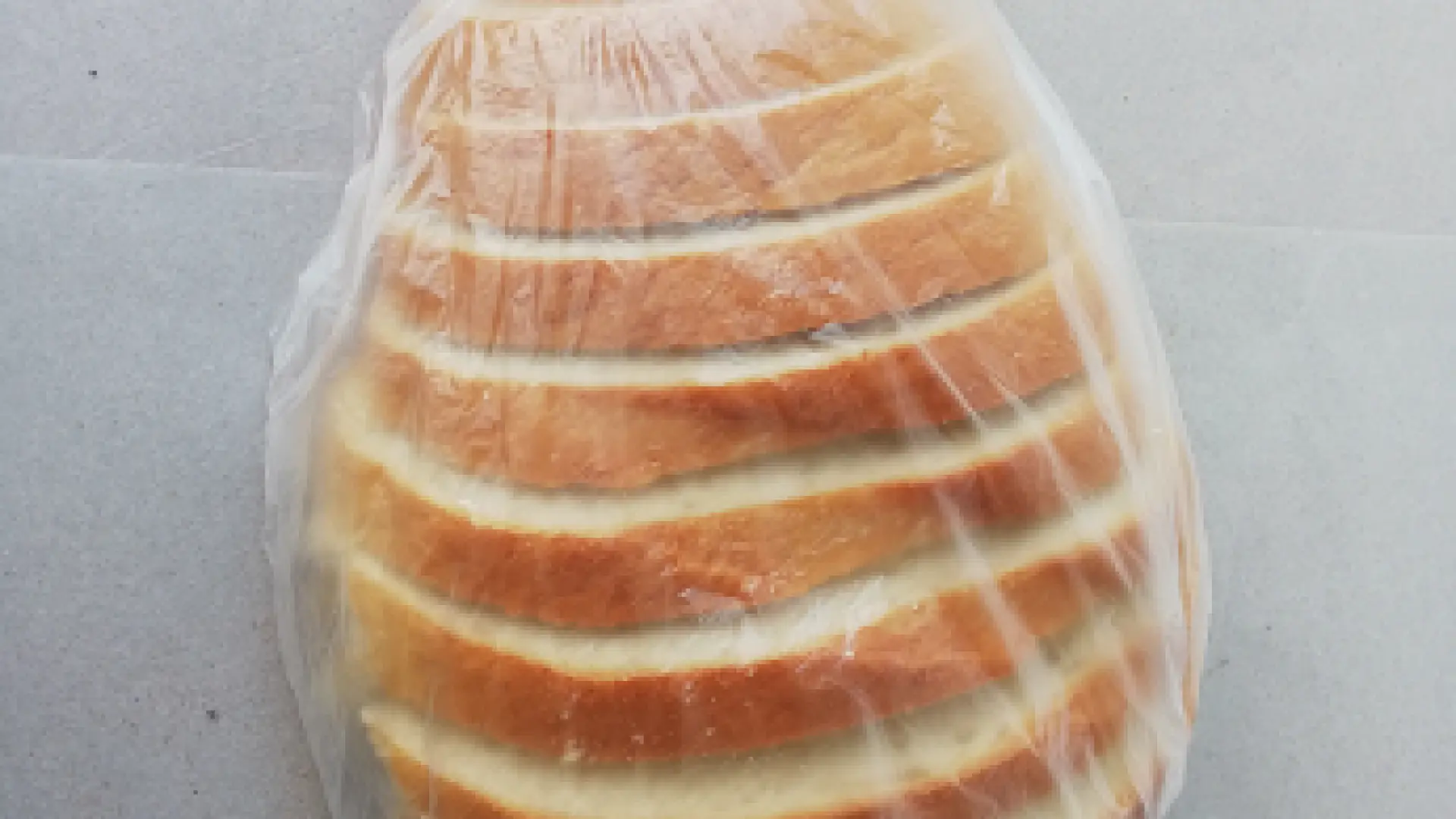 Szeletelt 330 g vekni csomagolt